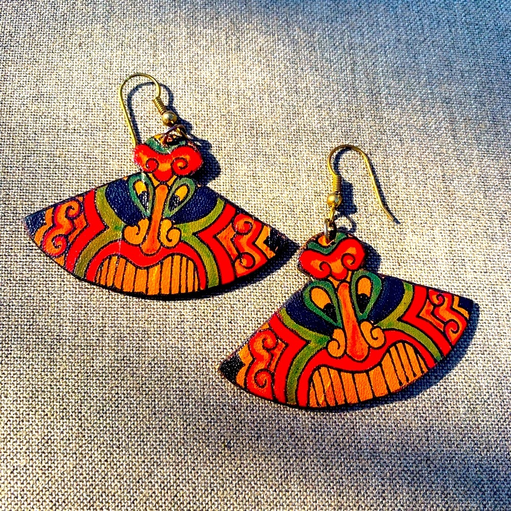 RARE FIND Vintage Handcrafted Leather Earrings